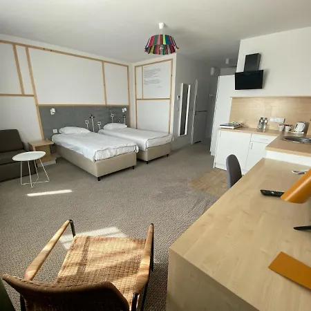 فندق Arche Poloneza