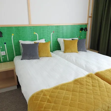 Hotel Arche Poloneza 3*