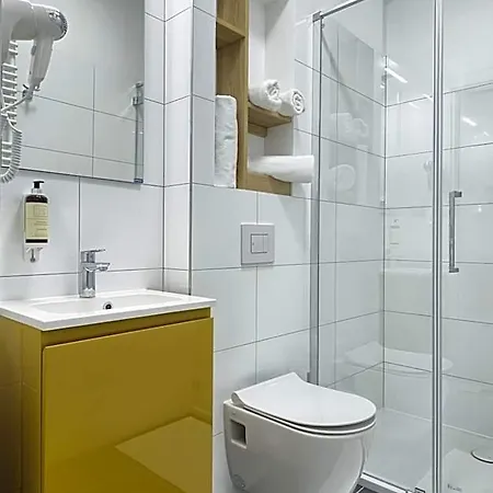 Arche Poloneza 3*