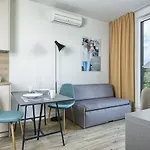 מלון Arche Poloneza 3*